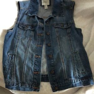 Denim vest.  Great condition
